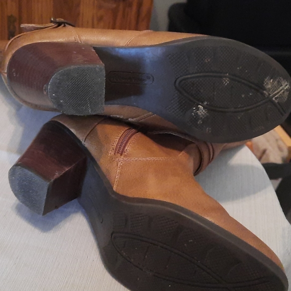 Women boots - Picture 4 of 4